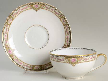 Schleiger 344d Flat Cup & Saucer Set