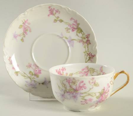 Schleiger 36k Flat Cup & Saucer Set