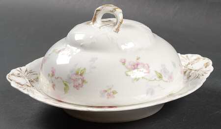 Schleiger 37 Round Covered Butter