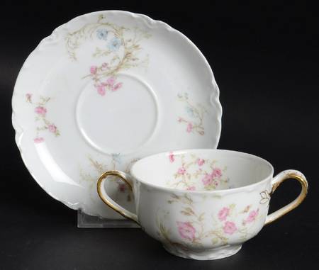 Schleiger 38 Flat Bouillon Cup & Saucer