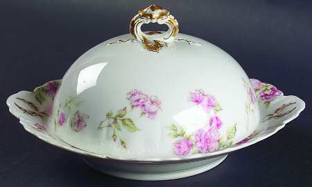 Schleiger 39 Round Covered Butter with Strainer