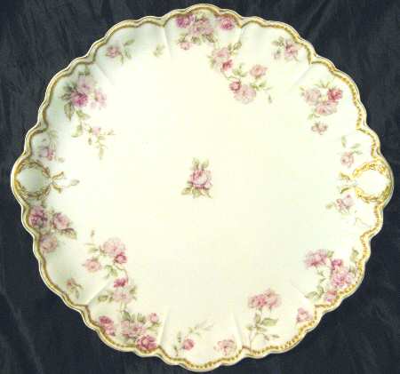 Schleiger 39D Handled Cake Plate