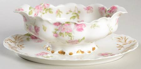 Schleiger 39F Gravy Boat with Attached Underplate