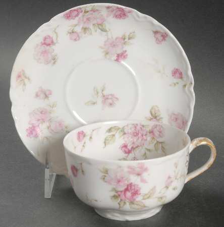 Schleiger 39F Flat Cup & Saucer Set