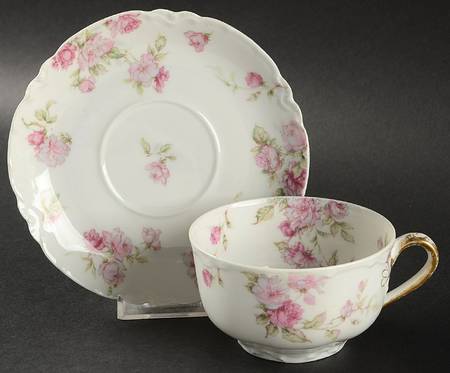 Schleiger 39F Flat Cup & Saucer Set