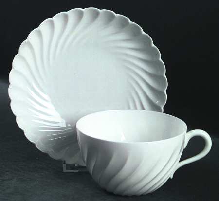 Schleiger 413 (Older, Pre 1950) Oversized Cup & Saucer Set