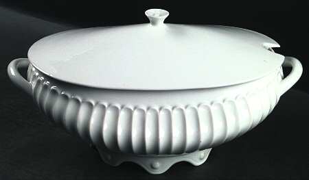 Schleiger 413 (Older, Pre 1950) Tureen &  Lid