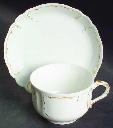 Schleiger 420 Flat Cup & Saucer Set