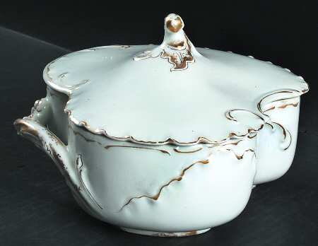 Schleiger 421 Small Round Covered Vegetable