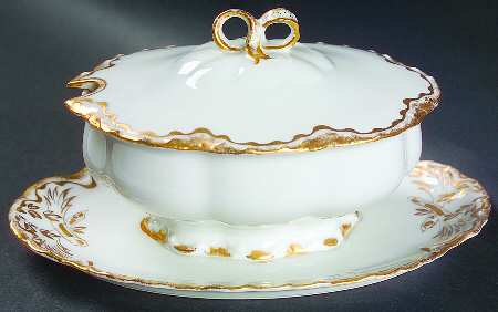 Schleiger 428 Gravy Boat w/Attached Underplate & Lid