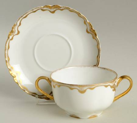 Schleiger 428 Flat Bouillon Cup & Saucer