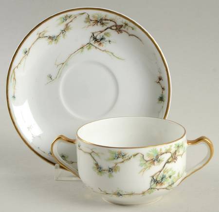 Schleiger 432 Flat Bouillon Cup & Saucer