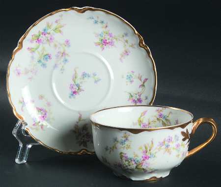 Schleiger 434 Flat Cup & Saucer Set