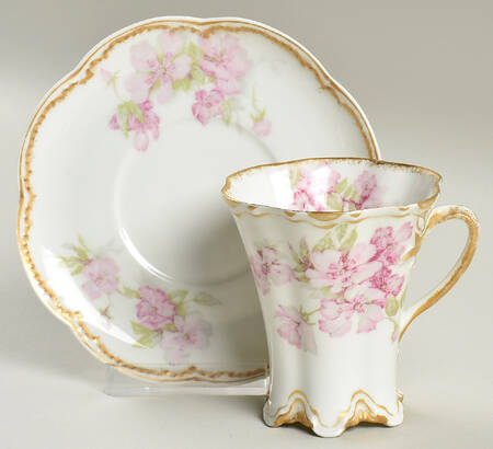 Schleiger 442A Chocolate Cup & Saucer Set