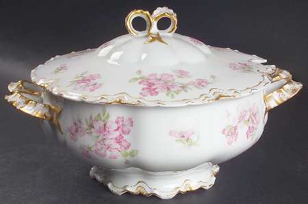 Schleiger 442A Tureen &  Lid