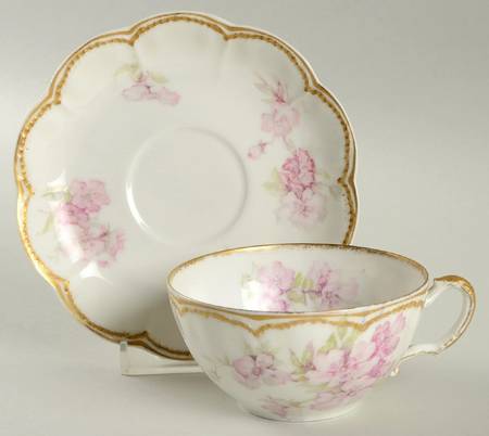 Schleiger 442B Flat Cup & Saucer Set