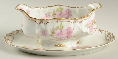 Schleiger 442d Gravy Boat with Attached Underplate