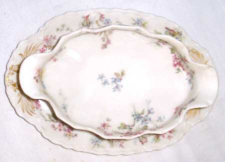 Schleiger 455h Gravy Boat with Attached Underplate