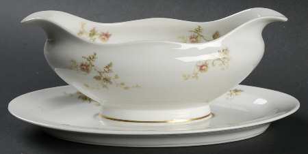 Schleiger 458 Gravy Boat with Attached Underplate