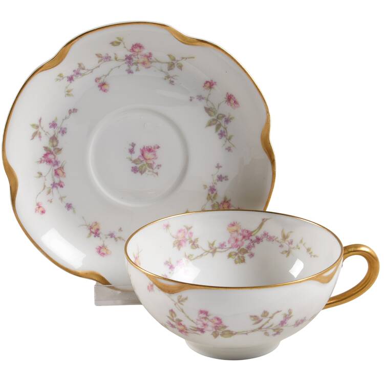 Schleiger 462b Flat Cup & Saucer Set by Haviland