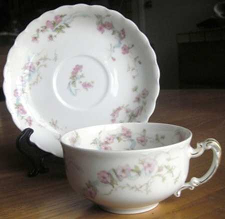 Schleiger 481F Flat Cup & Saucer Set