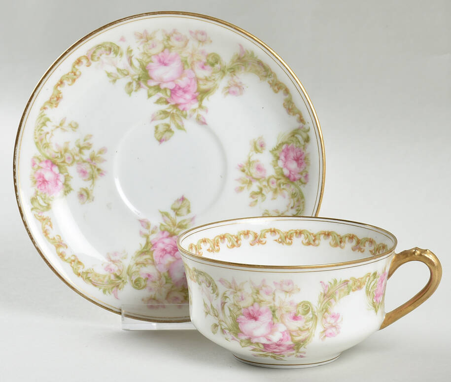 Schleiger 488 Flat Cup & Saucer Set