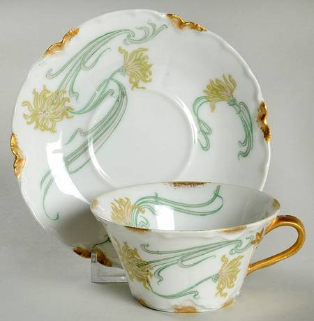 Schleiger 492 Flat Demitasse Cup & Saucer Set