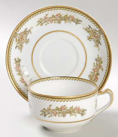 Schleiger 503 Flat Cup & Saucer Set
