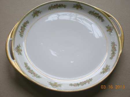 Schleiger 503 Handled Cake Plate