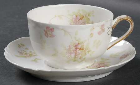 Schleiger 52 Flat Cup & Saucer Set