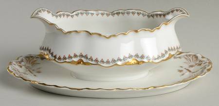 Schleiger 520 Gravy Boat with Attached Underplate