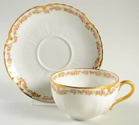 Schleiger 524A Flat Cup & Saucer Set