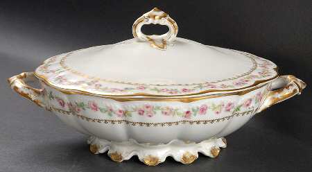 Schleiger 526 Round Covered Vegetable