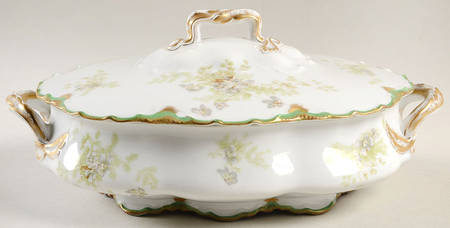 Schleiger 52C Oval Covered Vegetable