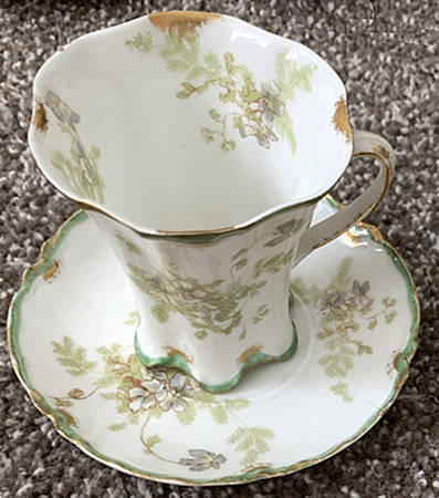 Schleiger 52C Chocolate Cup & Saucer Set