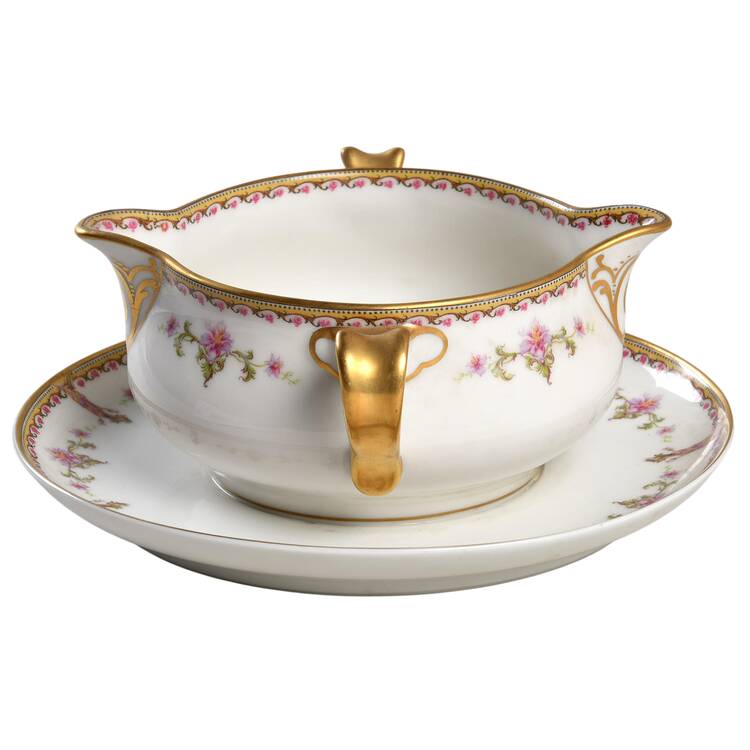 Schleiger 537 Gravy Boat with Attached Underplate