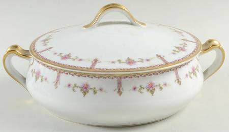 Schleiger 537 Round Covered Vegetable