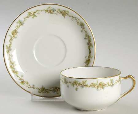 Schleiger 538b Flat Cup & Saucer Set