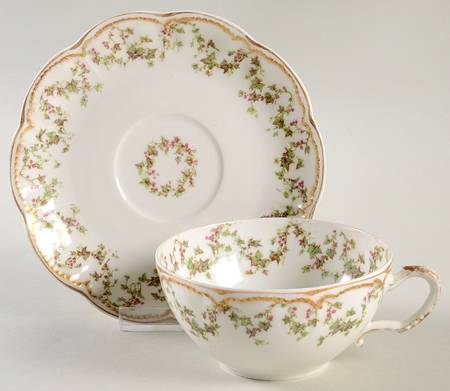 Schleiger 543 Flat Cup & Saucer Set by Haviland