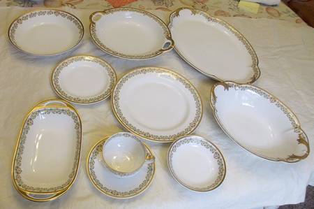 Schleiger 560 Handled Cake Plate