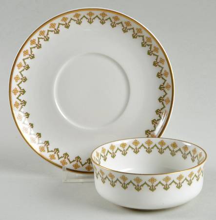 Schleiger 570 Ramekin & Saucer Set