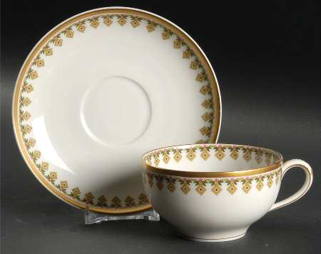 Schleiger 574 Flat Cup & Saucer Set