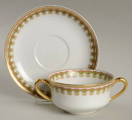 Schleiger 575 Flat Bouillon Cup & Saucer