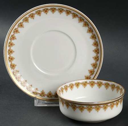 Schleiger 575 Ramekin & Saucer Set