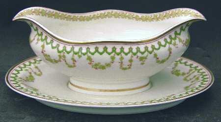 Schleiger 579 Gravy Boat with Attached Underplate
