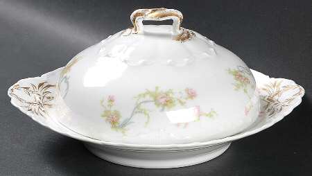 Schleiger 57A Round Covered Butter with Strainer