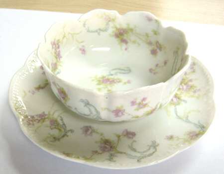 Schleiger 57B Ramekin & Saucer Set