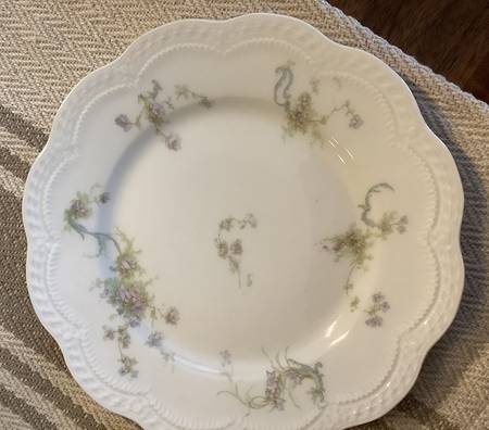 Schleiger 57W Luncheon Plate