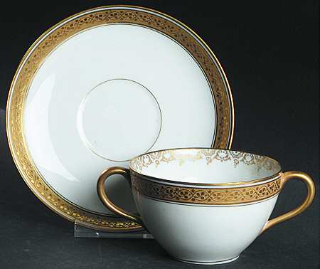 Schleiger 584 Flat Bouillon Cup & Saucer