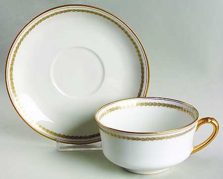 Schleiger 587 Flat Cup & Saucer Set